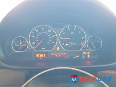 Zdjęcie 9 z 11 samochodu: 2004 BMW 330 I VIN:WBAEV534X4KM05793 - miniatura