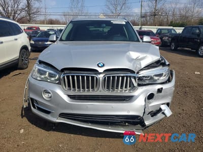 Piąte zdjęcie samochodu w środku: 2015 BMW X5 XDRIVE50I VIN:5UXKR6C54F0J78767 - miniatura