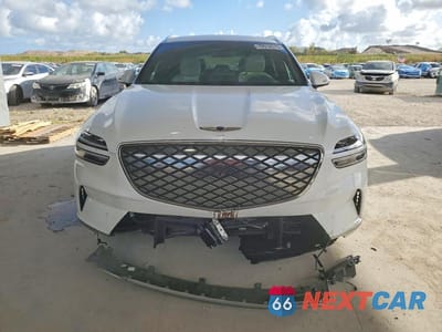 Piąte zdjęcie samochodu w środku: 2025 GENESIS ELECTRIFIED GV70 ADVANCED VIN:5NMMCET15SH005210 - miniatura