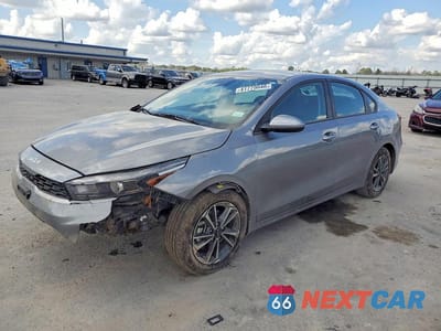 2024 KIA FORTE LXS 3KPF24AD5RE760958 - główne zdjęcie licytacji z USA - miniatura