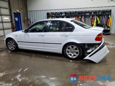 Drugie zdjęcie samochodu z przodu: 2005 BMW 325 I VIN:WBAEV334X5KX12290 - miniatura