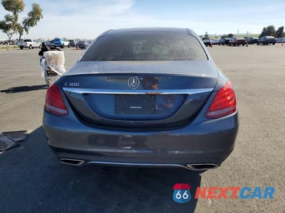 Zdjęcie 6 z 12 samochodu: 2016 MERCEDES-BENZ C 300 VIN:55SWF4JB7GU164064 - miniatura