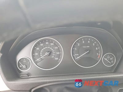 Zdjęcie 9 z 11 samochodu: 2018 BMW 320 XI VIN:WBA8A3C59JA494375 - miniatura