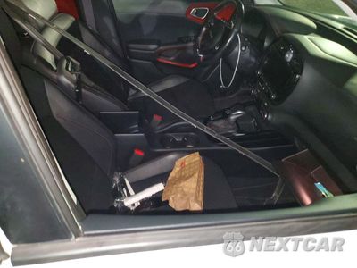 Zdjęcie 13 z 14 samochodu: 2024 KIA SOUL GT-LINE VIN:KNDJ53AU7R7897623 - miniatura