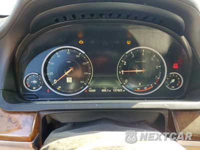 Zdjęcie 9 z 12 samochodu: 2015 BMW 740 LI VIN:WBAYE4C50FD946908 - miniatura