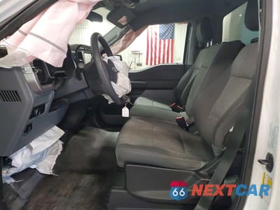 Zdjęcie 7 z 12 samochodu: 2023 FORD F150 VIN:1FTMF1CB1PKE69390 - miniatura