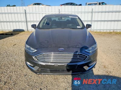 Piąte zdjęcie samochodu w środku: 2017 FORD FUSION SE VIN:3FA6P0HD9HR222194 - miniatura