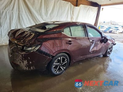 Trzecie zdjęcie samochodu z tyłu: 2025 NISSAN SENTRA SV VIN:3N1AB8CV3SY388874 - miniatura