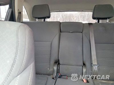 Zdjęcie 10 z 12 samochodu: 2017 KIA SORENTO VIN:5XYPGDA37HG321761 - miniatura