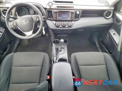 Zdjęcie 8 z 12 samochodu: 2018 TOYOTA RAV4 LE VIN:JTMBFREVXJJ726749 - miniatura