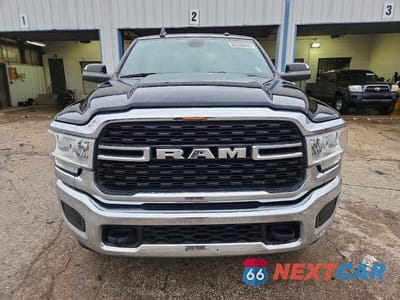 Piąte zdjęcie samochodu w środku: 2022 RAM 2500 BIG HORN VIN:3C6UR5DL4NG436160 - miniatura
