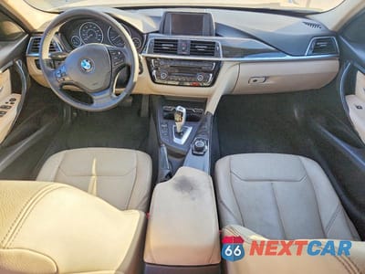 Zdjęcie 8 z 11 samochodu: 2017 BMW 320 I VIN:WBA8E1G58HNU13968 - miniatura