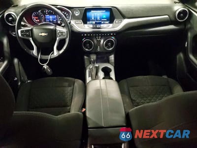 Zdjęcie 8 z 13 samochodu: 2020 CHEVROLET BLAZER 2LT VIN:3GNKBHRS5LS648217 - miniatura