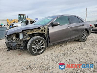 2017 TOYOTA CAMRY SE 4T1BF1FK9HU331407 - główne zdjęcie licytacji z USA - miniatura