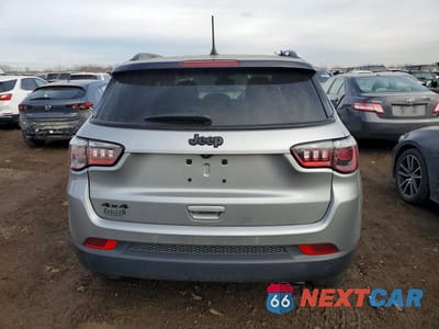 Zdjęcie 6 z 11 samochodu: 2021 JEEP COMPASS LATITUDE VIN:3C4NJDBB3MT567028 - miniatura