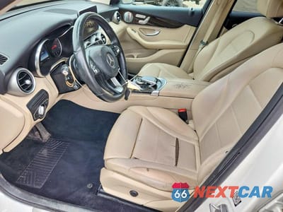 Zdjęcie 7 z 13 samochodu: 2017 MERCEDES-BENZ GLC 300 4MATIC VIN:WDC0G4KB3HF192809 - miniatura