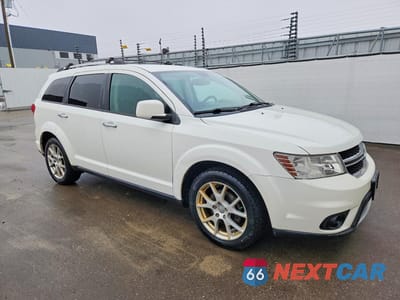 Czwarte zdjęcie samochodu z boku: 2016 DODGE JOURNEY R VIN:3C4PDDFG2GT221126 - miniatura