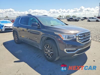 Czwarte zdjęcie samochodu z boku: 2017 GMC ACADIA SLT-1 VIN:1GKKNMLS5HZ225556 - miniatura