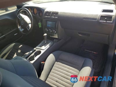 Zdjęcie 8 z 11 samochodu: 2013 DODGE CHALLENGER SXT VIN:2C3CDYAG6DH607764 - miniatura