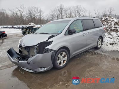 2011 TOYOTA SIENNA LE 8-PASSENGER 5TDKK3DC0BS082000 - główne zdjęcie licytacji z USA - miniatura