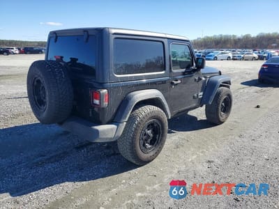 Trzecie zdjęcie samochodu z tyłu: 2020 JEEP WRANGLER SPORT VIN:1C4GJXAN3LW204873 - miniatura