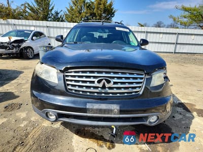 Piąte zdjęcie samochodu w środku: 2005 INFINITI FX35 BASE VIN:JNRAS08W45X211207 - miniatura