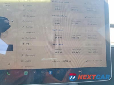 Zdjęcie 9 z 14 samochodu: 2023 TESLA MODEL 3 VIN:5YJ3E1ECXPF586063 - miniatura