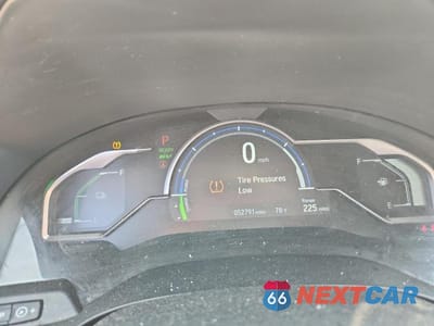 Zdjęcie 9 z 12 samochodu: 2018 HONDA CLARITY TOURING VIN:JHMZC5F36JC001200 - miniatura