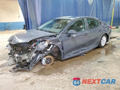 2026 TOYOTA CAMRY LE 4T1DAACK7TU258610 - główne zdjęcie licytacji z USA - miniatura