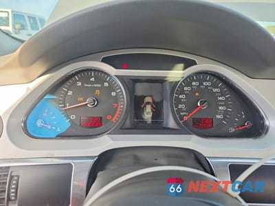 Zdjęcie 9 z 11 samochodu: 2010 AUDI A6 PREMIUM PLUS VIN:WAUEKAFB2AN024333 - miniatura