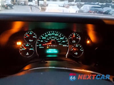 Zdjęcie 9 z 14 samochodu: 2014 CHEV EXPRESS G2500 VIN:1GCWGGCA5E1134457 - miniatura