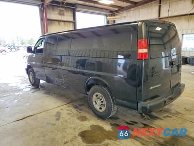 Drugie zdjęcie samochodu z przodu: 2017 CHEVROLET EXPRESS G3500 LS VIN:1GAZGNFF2H1235347 - miniatura