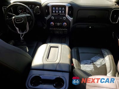 Zdjęcie 8 z 12 samochodu: 2020 GMC SIERRA K1500 SLT VIN:3GTU9DED8LG310553 - miniatura