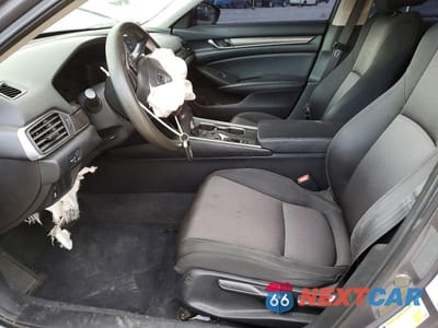 Zdjęcie 7 z 12 samochodu: 2020 HONDA ACCORD LX VIN:1HGCV1F12LA109791 - miniatura