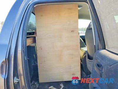 Zdjęcie 10 z 13 samochodu: 2015 TOYOTA TUNDRA SR VIN:5TFCY5F10FX019019 - miniatura