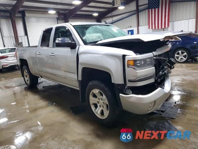 Czwarte zdjęcie samochodu z boku: 2016 CHEVROLET SILVERADO K1500 LTZ VIN:1GCVKSEC1GZ118465 - miniatura
