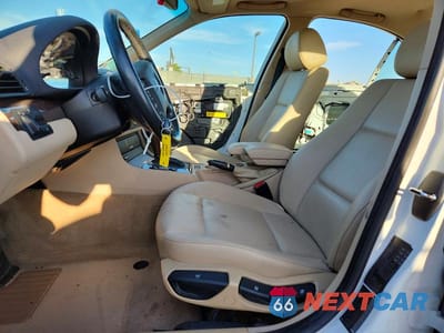 Zdjęcie 7 z 11 samochodu: 2003 BMW 325 I VIN:WBAET37403NJ39184 - miniatura