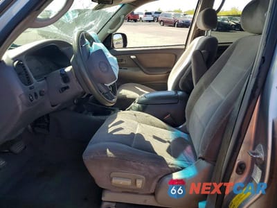 Zdjęcie 7 z 14 samochodu: 2002 TOYOTA SEQUOIA SR5 VIN:5TDZT34A22S118375 - miniatura