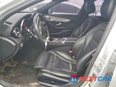 Zdjęcie 7 z 12 samochodu: 2018 MERCEDES-BENZ C 300 4MATIC VIN:55SWF4KB5JU282572 - miniatura
