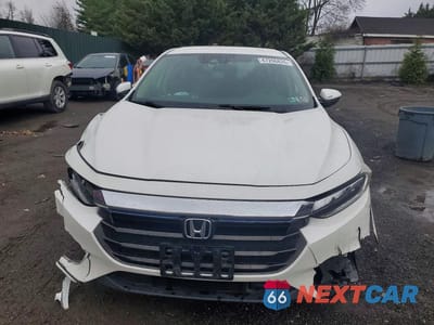 Piąte zdjęcie samochodu w środku: 2019 HONDA INSIGHT LX VIN:19XZE4F19KE003909 - miniatura