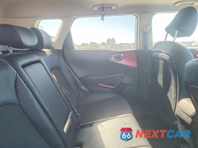 Zdjęcie 10 z 11 samochodu: 2023 KIA SOUL GT-LINE VIN:KNDJ53AU7P7850993 - miniatura