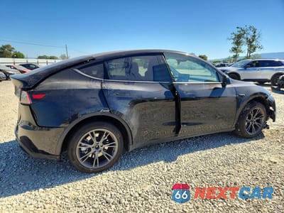 Trzecie zdjęcie samochodu z tyłu: 2025 TESLA MODEL Y VIN:7SAYGDED5SF256191 - miniatura