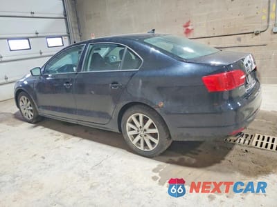 Drugie zdjęcie samochodu z przodu: 2014 VOLKSWAGEN JETTA SE VIN:3VWD17AJ1EM409799 - miniatura