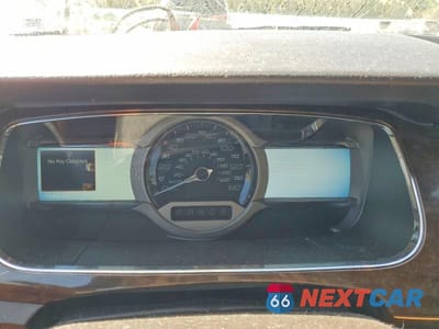 Zdjęcie 9 z 11 samochodu: 2018 FORD TAURUS LIMITED VIN:1FAHP2F84JG108787 - miniatura