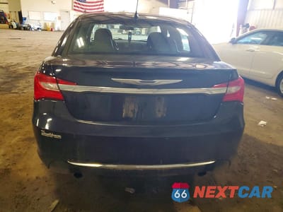 Zdjęcie 6 z 12 samochodu: 2012 CHRYSLER 200 LIMITED VIN:1C3CCBCG9CN326643 - miniatura