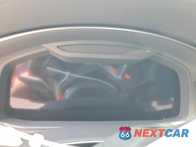 Zdjęcie 9 z 11 samochodu: 2021 AUDI Q8 PRESTIGE S-LINE VIN:WA1FVAF16MD019288 - miniatura