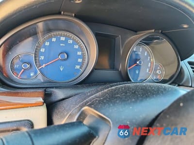 Zdjęcie 9 z 11 samochodu: 2011 MASERATI GRANTURISMO S VIN:ZAM45KMA3B0057843 - miniatura