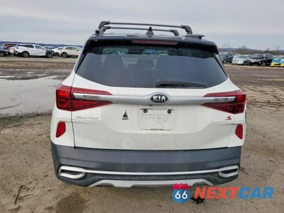 Zdjęcie 6 z 13 samochodu: 2021 KIA SELTOS S VIN:KNDEUCAAXM7156580 - miniatura