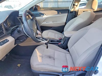 Zdjęcie 7 z 12 samochodu: 2020 HYUNDAI ELANTRA SE VIN:5NPD74LF5LH619012 - miniatura