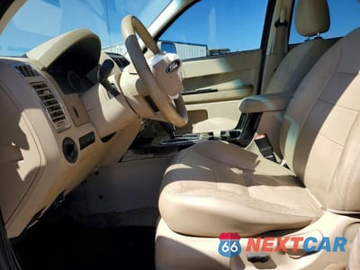 Zdjęcie 7 z 14 samochodu: 2008 FORD ESCAPE LIMITED VIN:1FMCU04158KC32805 - miniatura